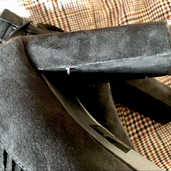 Black lace up sexy heels XOXO - Picture 5 of 6